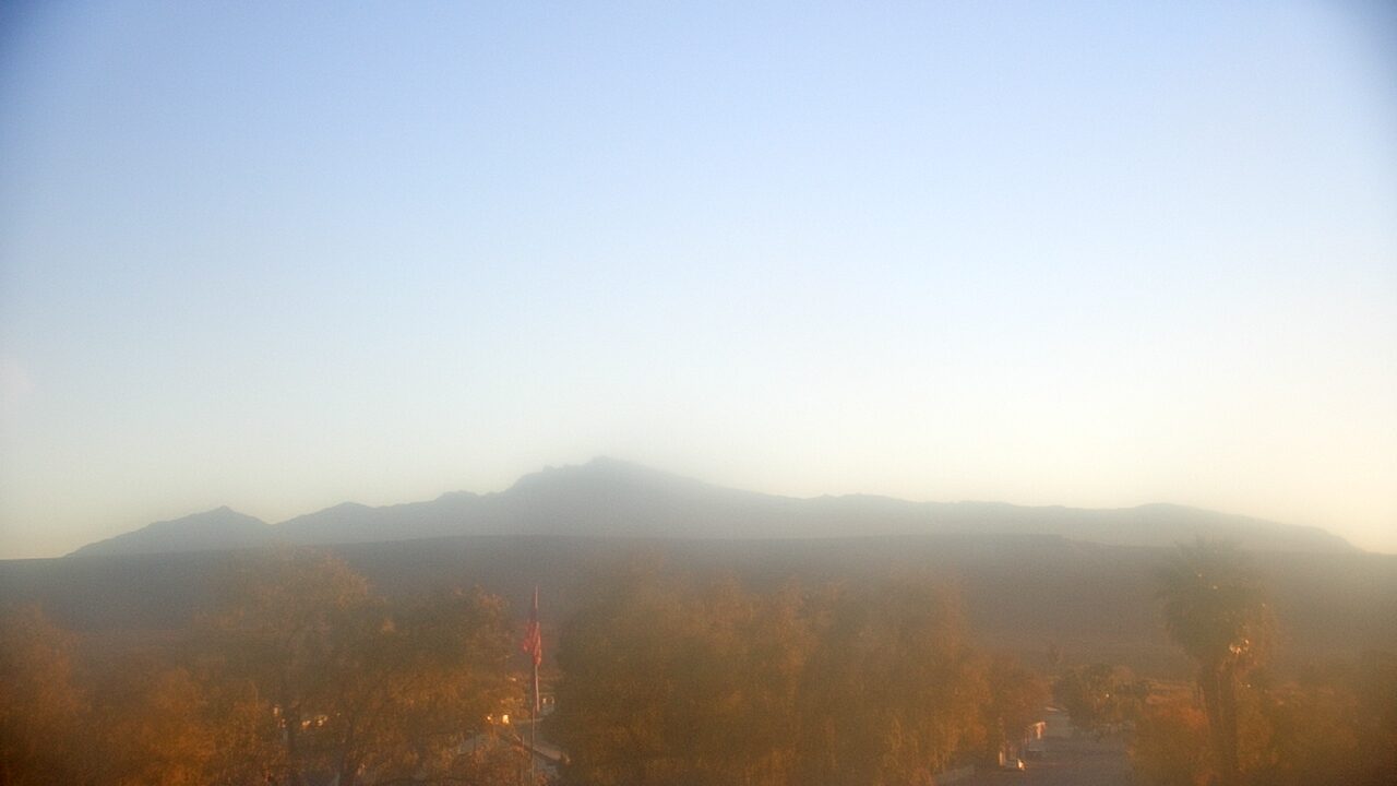 Thumbnail for current weather camera view from W. Mack Lyon MS in Moapa Valley, Nevada