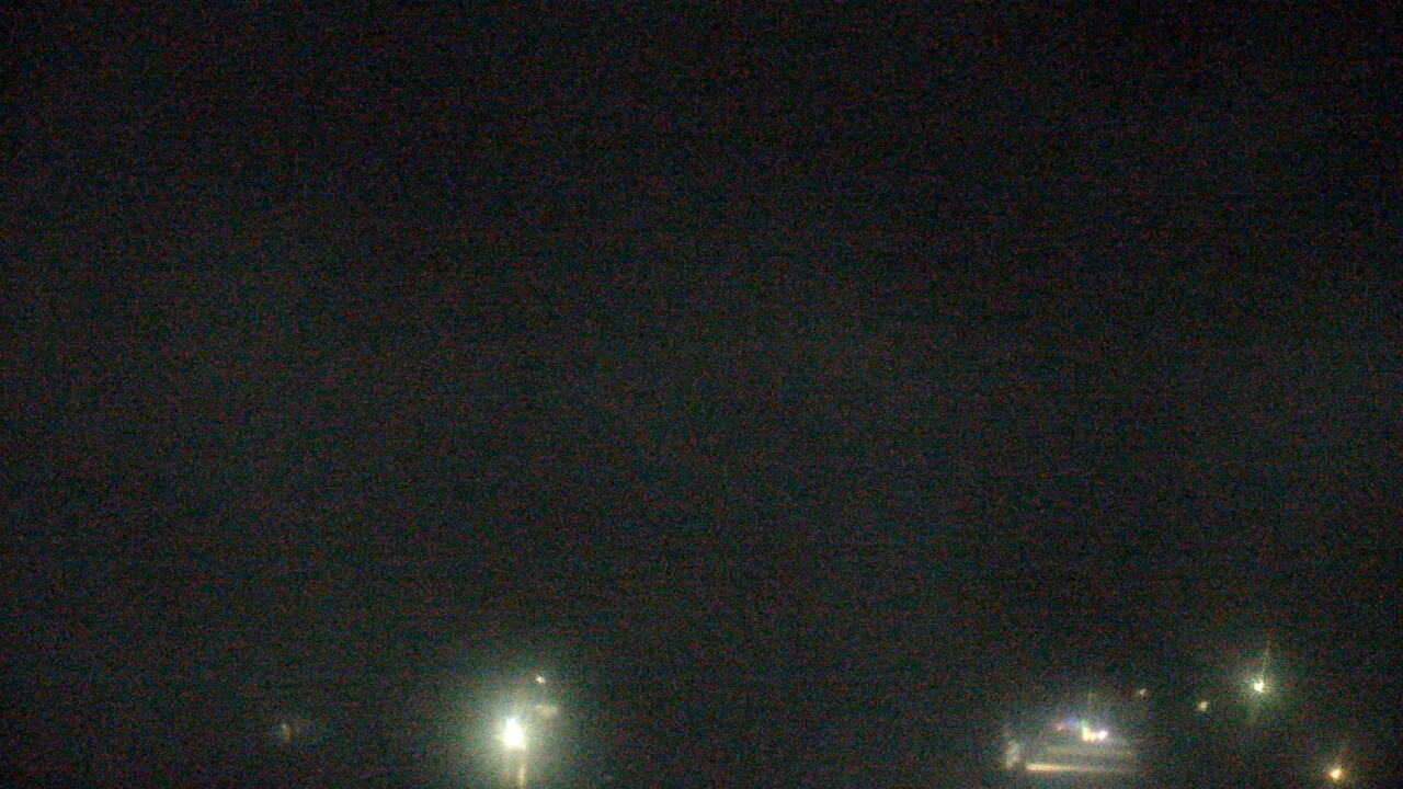 Thumbnail for current weather camera view from W. Mack Lyon MS in Moapa Valley, Nevada