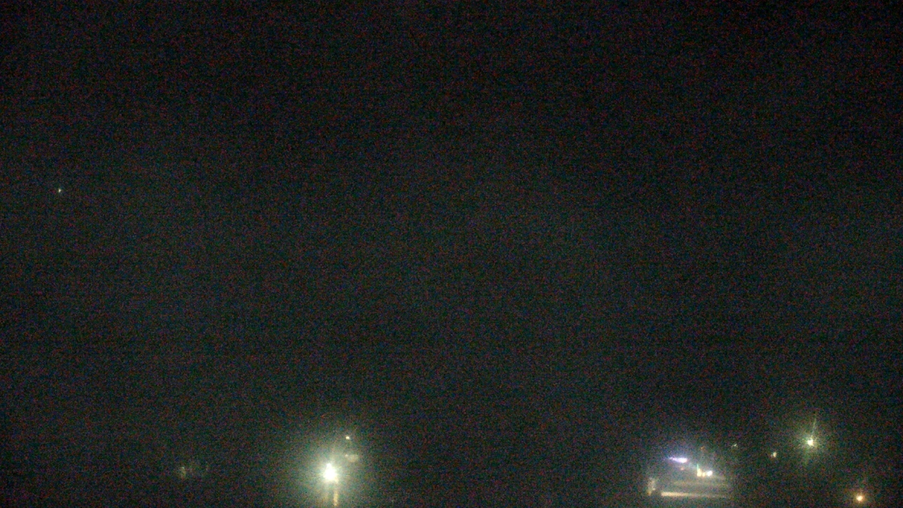 Thumbnail for current weather camera view from W. Mack Lyon MS in Moapa Valley, Nevada