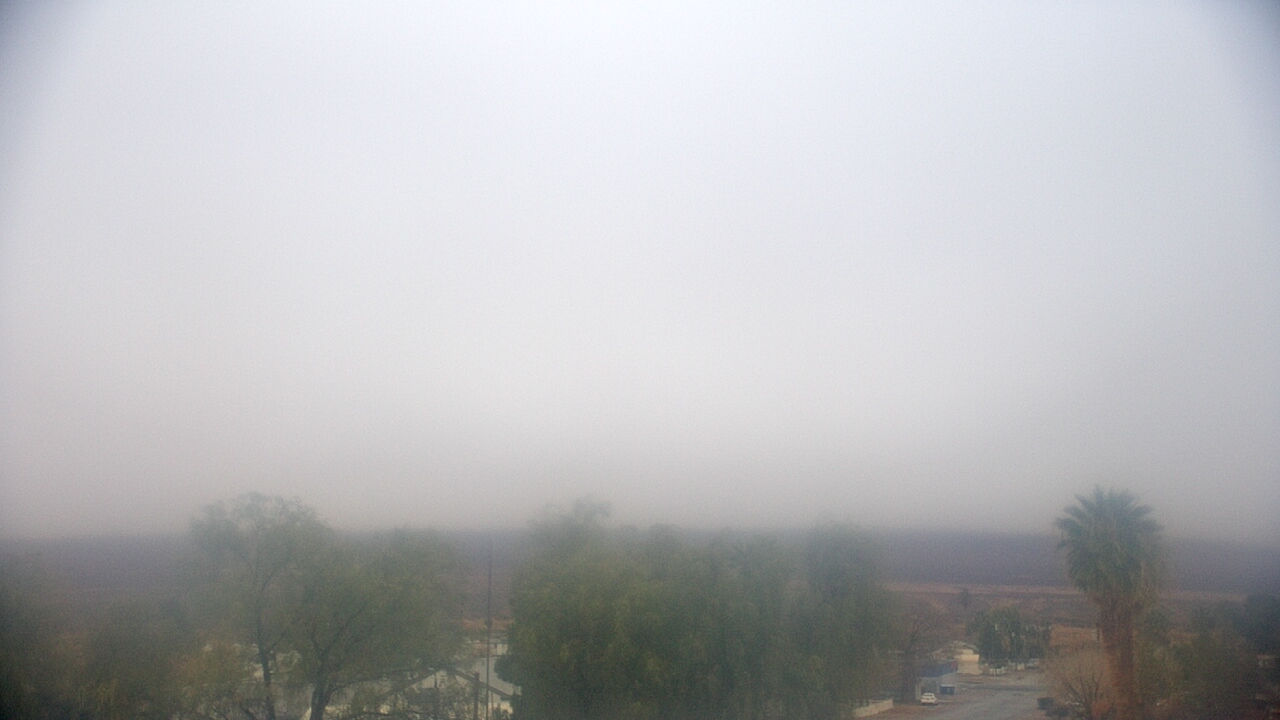 Thumbnail for current weather camera view from W. Mack Lyon MS in Moapa Valley, Nevada