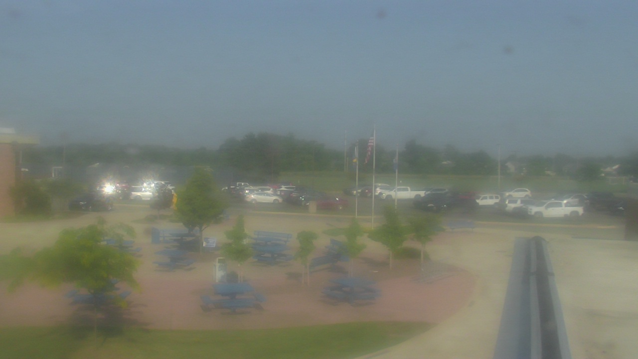 Thumbnail for current weather camera view from Owosso High School in Owosso, Michigan