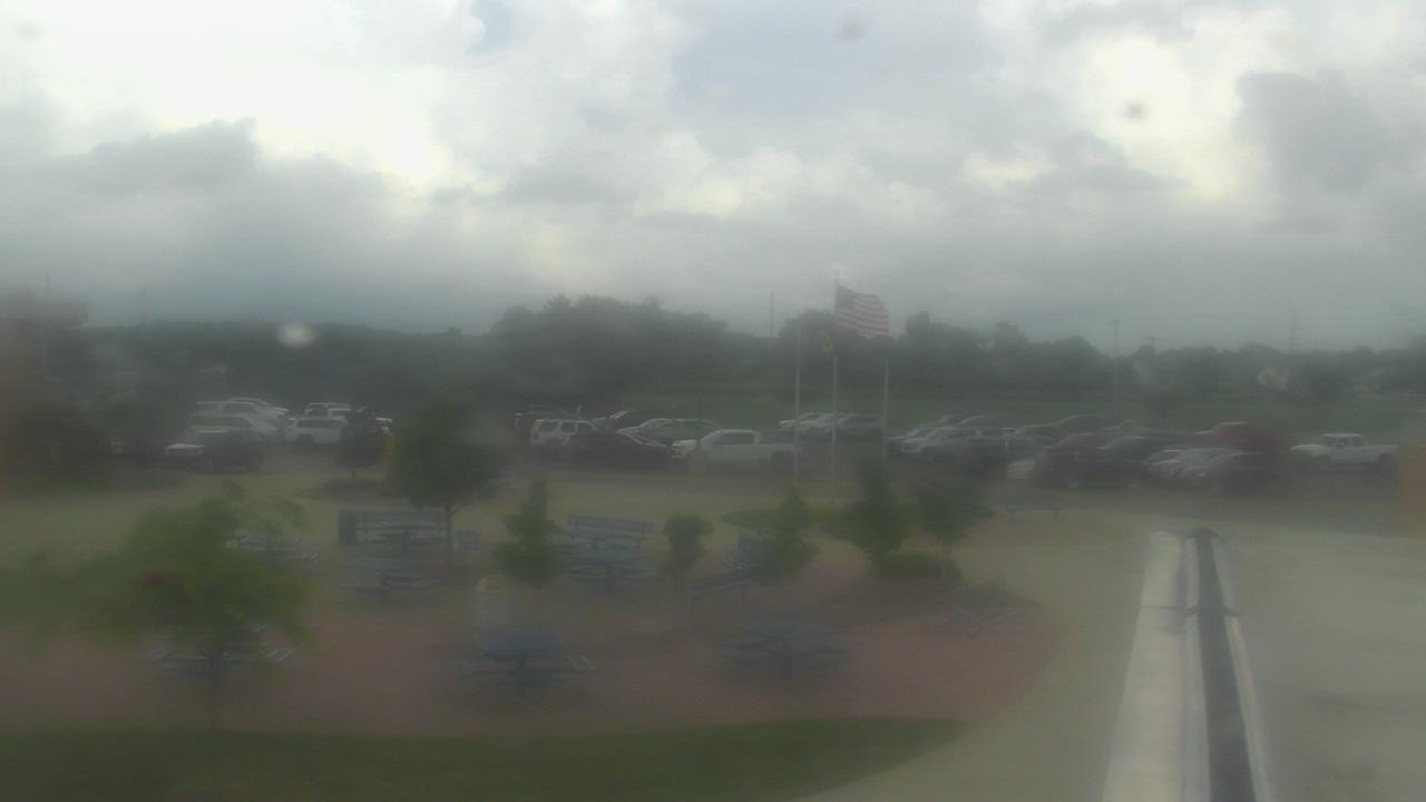 Thumbnail for current weather camera view from Owosso High School in Owosso, Michigan