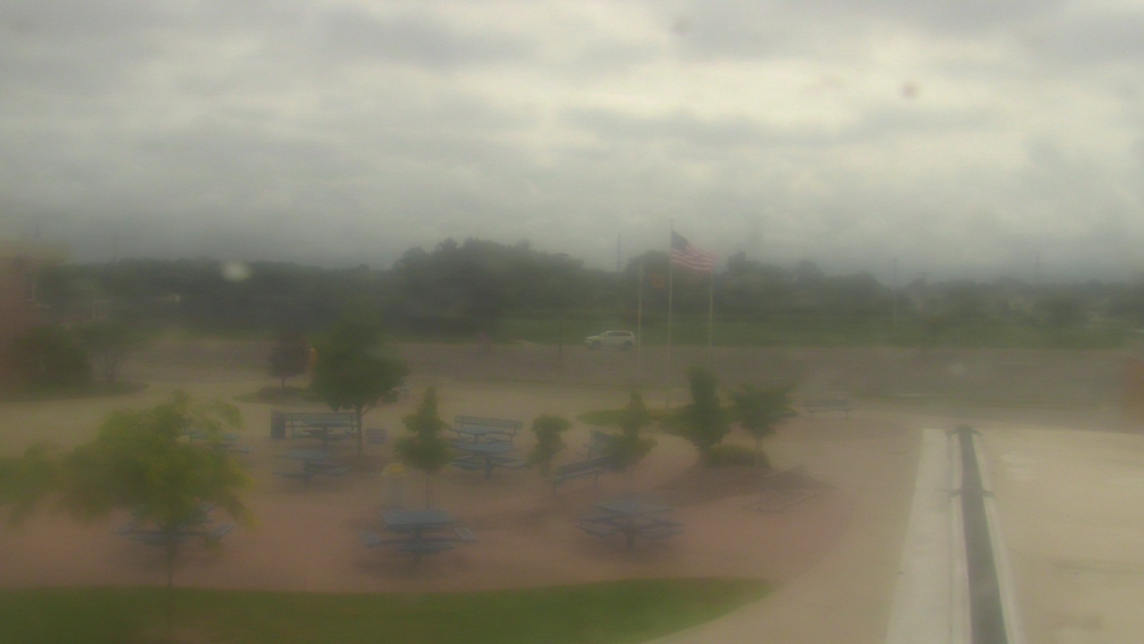 Thumbnail for current weather camera view from Owosso High School in Owosso, Michigan