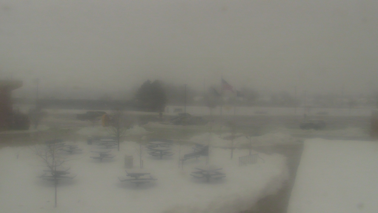 Thumbnail for current weather camera view from Owosso High School in Owosso, Michigan