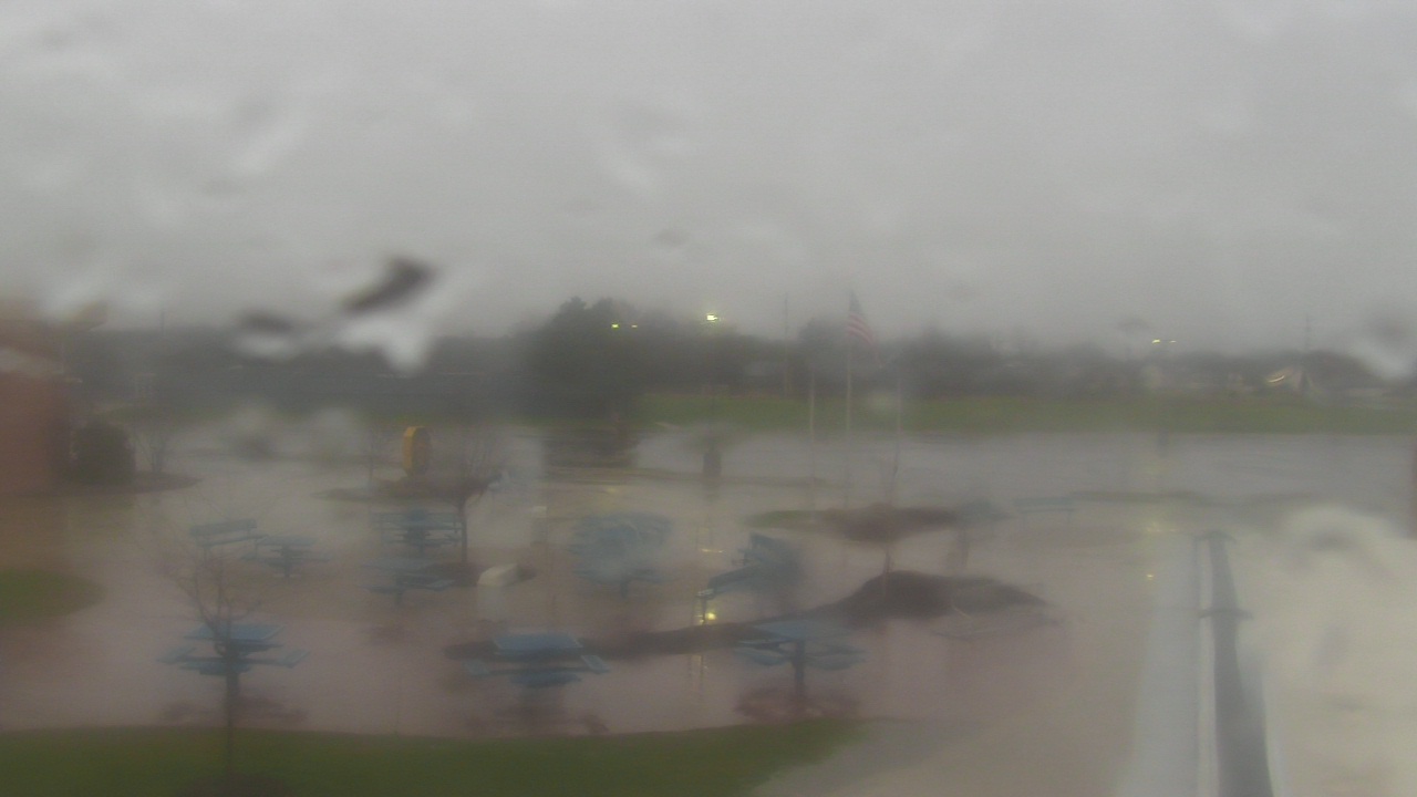 Thumbnail for current weather camera view from Owosso High School in Owosso, Michigan