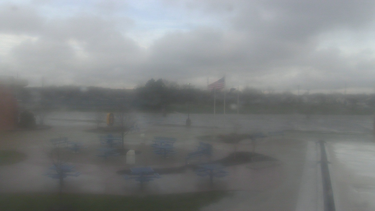 Thumbnail for current weather camera view from Owosso High School in Owosso, Michigan