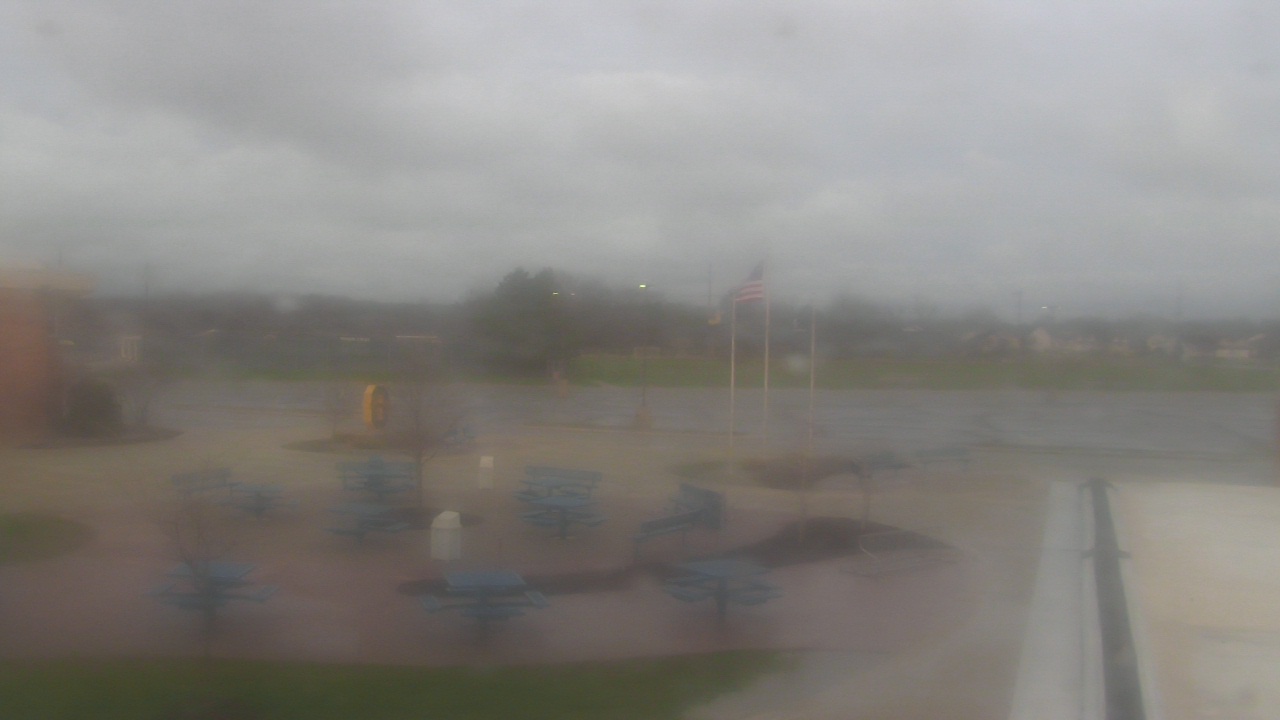 Thumbnail for current weather camera view from Owosso High School in Owosso, Michigan