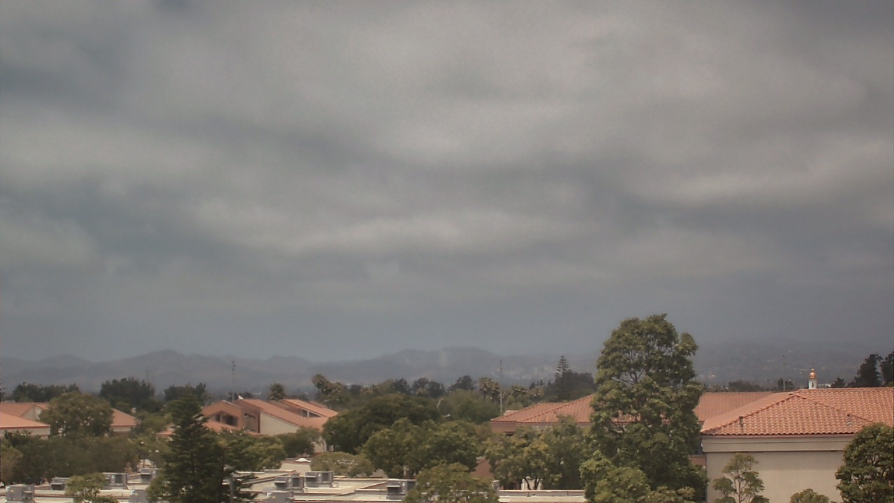 Thumbnail for current weather camera view from Oxnard High School in Oxnard, California
