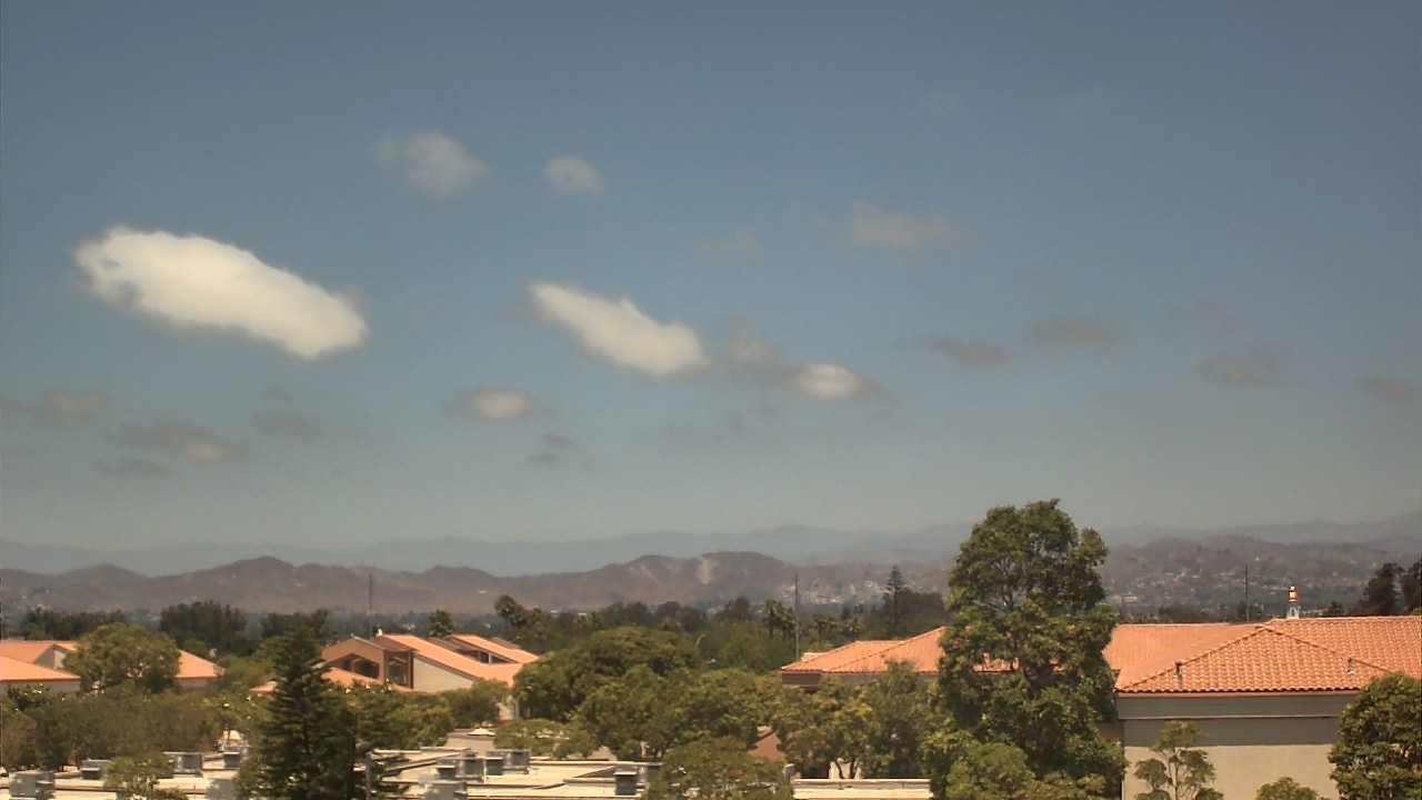 Thumbnail for current weather camera view from Oxnard High School in Oxnard, California
