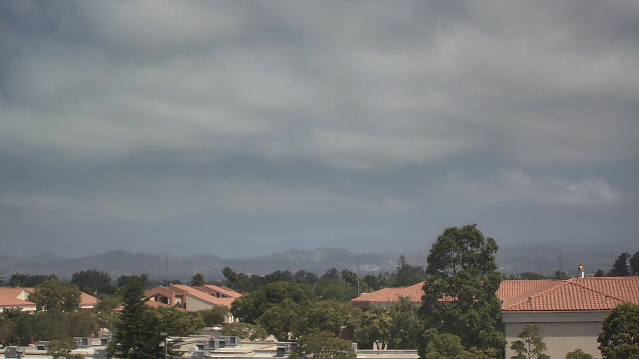 Thumbnail for current weather camera view from Oxnard High School in Oxnard, California