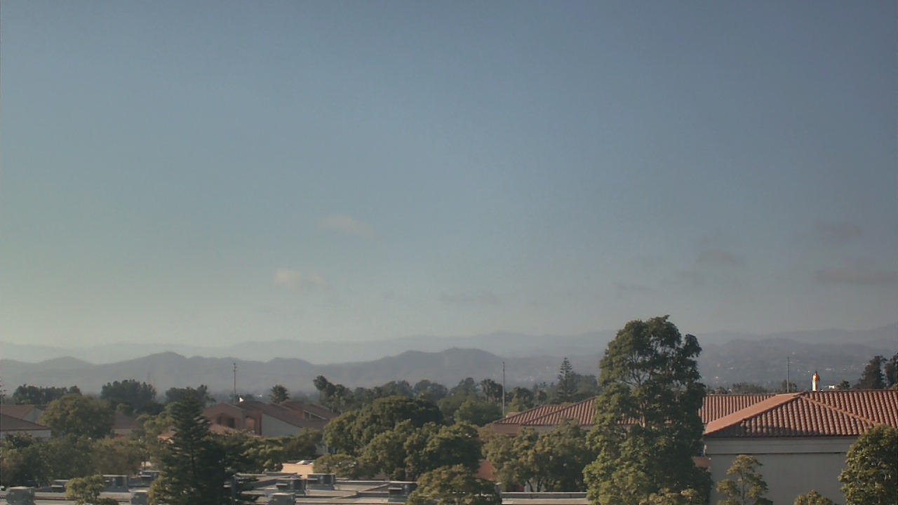 Thumbnail for current weather camera view from Oxnard High School in Oxnard, California