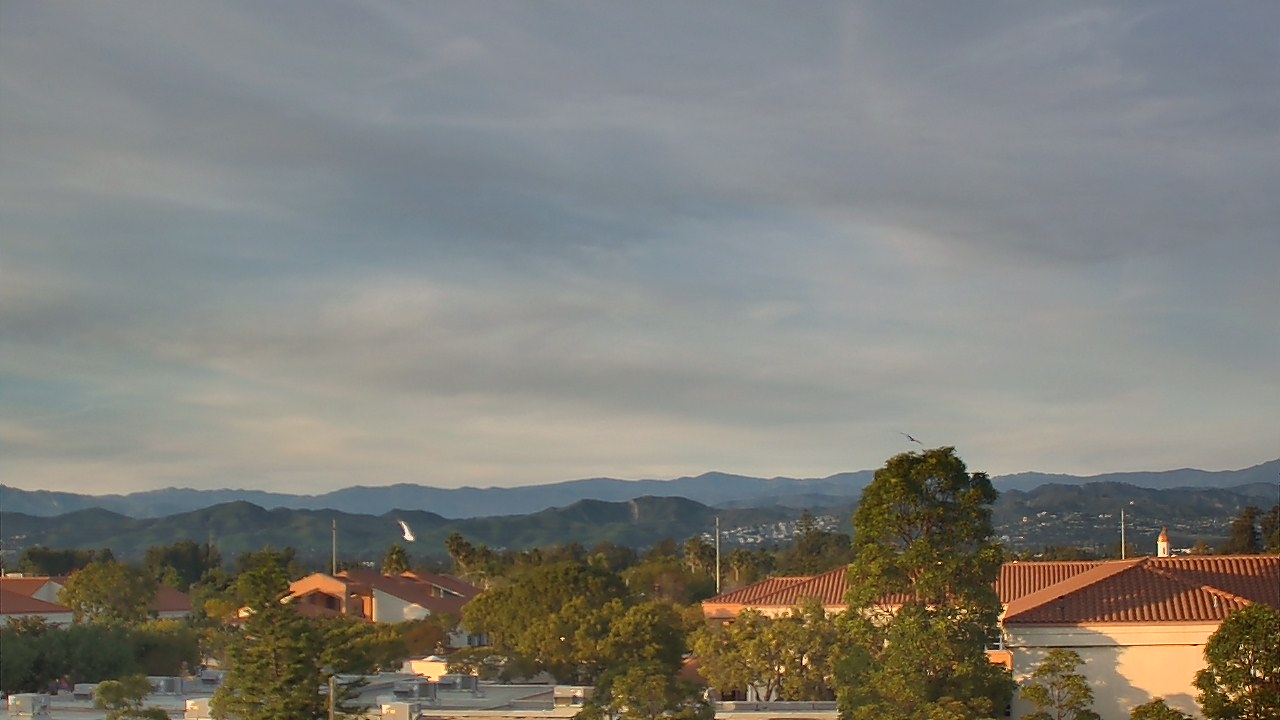 Thumbnail for current weather camera view from Oxnard High School in Oxnard, California