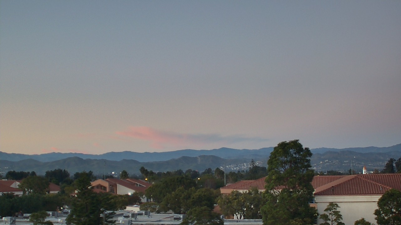 Thumbnail for current weather camera view from Oxnard High School in Oxnard, California