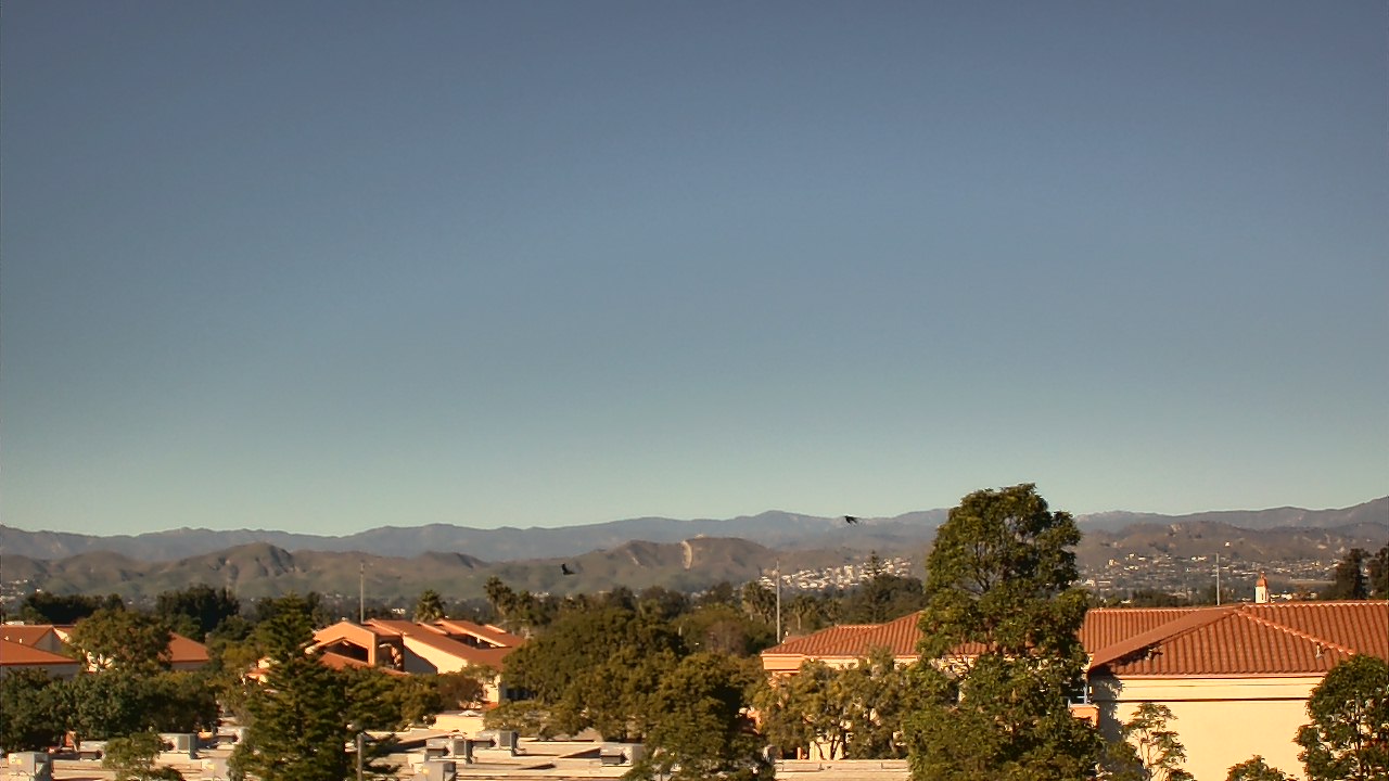 Thumbnail for current weather camera view from Oxnard High School in Oxnard, California