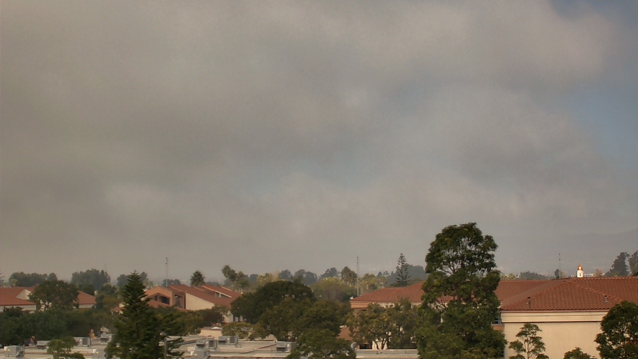 Thumbnail for current weather camera view from Oxnard High School in Oxnard, California