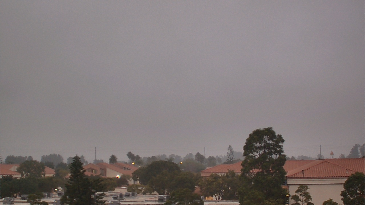 Thumbnail for current weather camera view from Oxnard High School in Oxnard, California