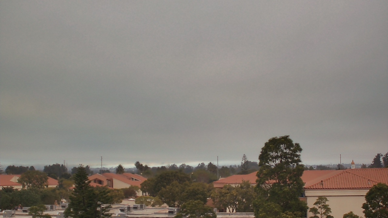 Thumbnail for current weather camera view from Oxnard High School in Oxnard, California