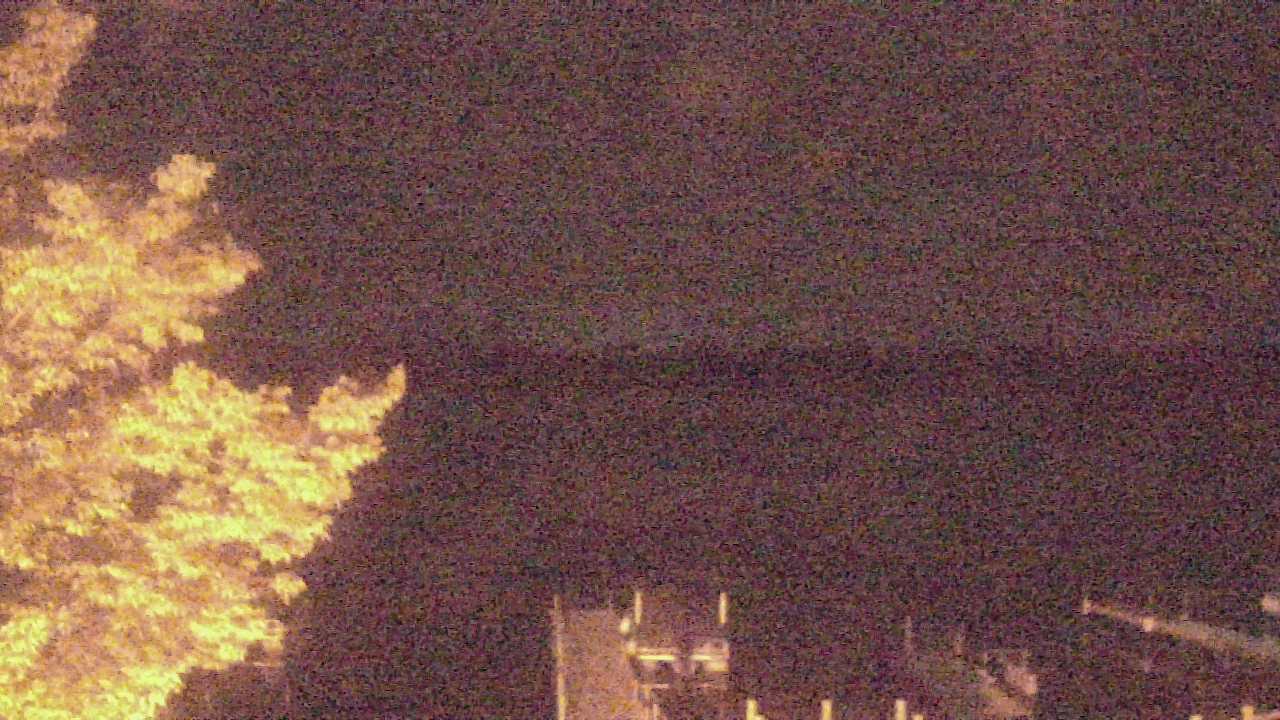 Thumbnail for current weather camera view from Big Creek Marina in Polk City, Iowa