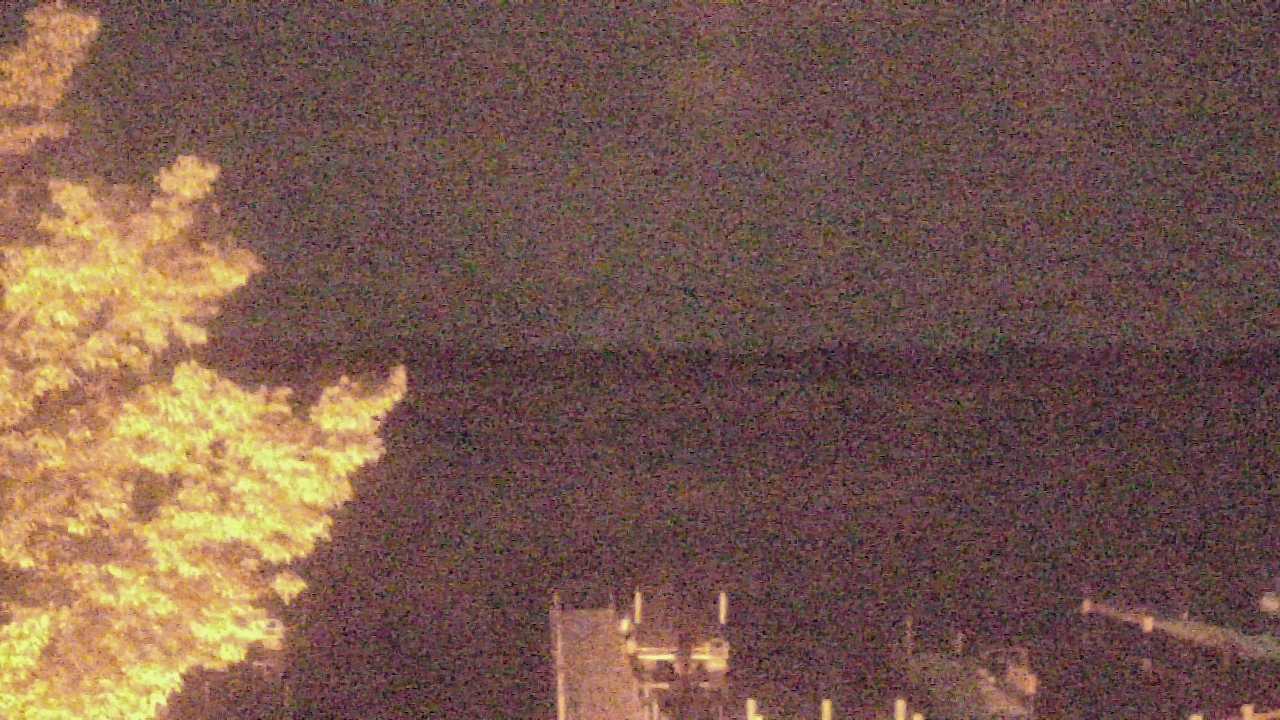 Thumbnail for current weather camera view from Big Creek Marina in Polk City, Iowa