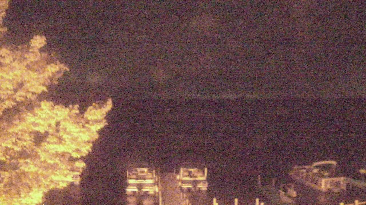 Thumbnail for current weather camera view from Big Creek Marina in Polk City, Iowa