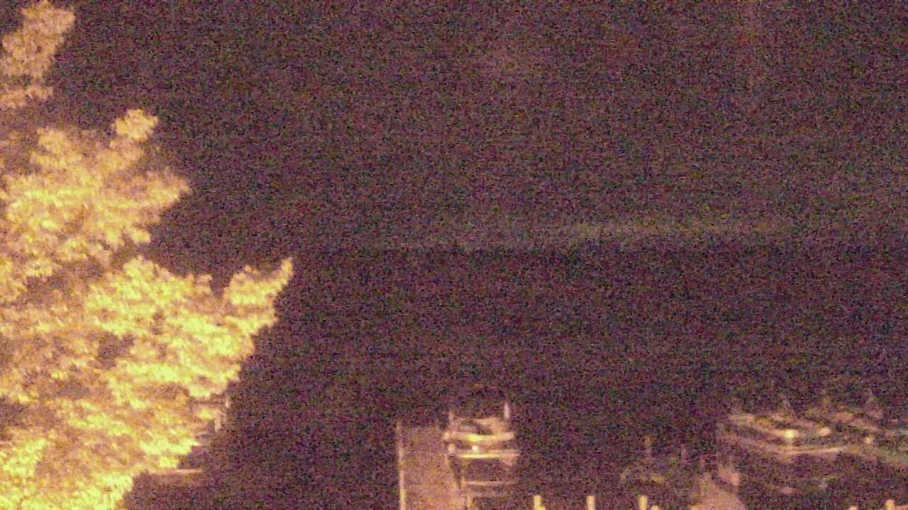 Thumbnail for current weather camera view from Big Creek Marina in Polk City, Iowa