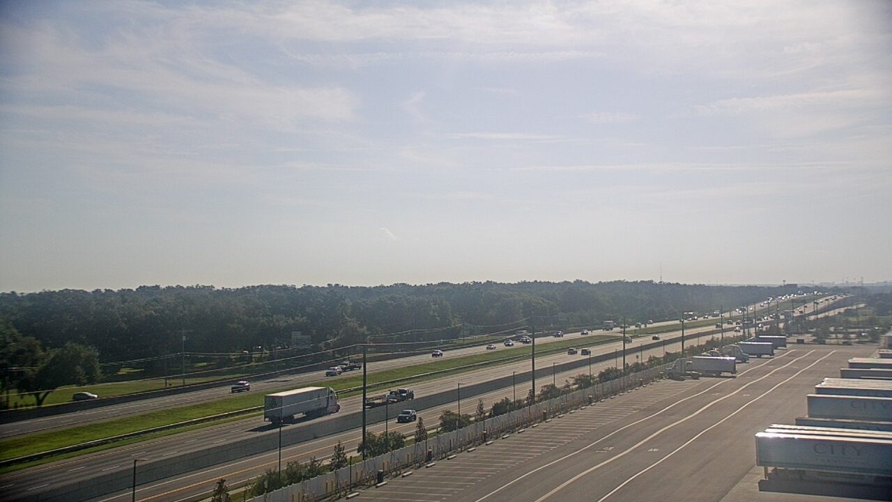 Thumbnail for current weather camera view from CITY Furniture in Plant City, Florida