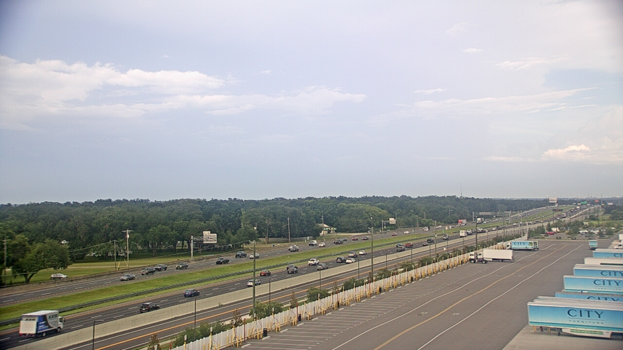 Thumbnail for current weather camera view from CITY Furniture in Plant City, Florida