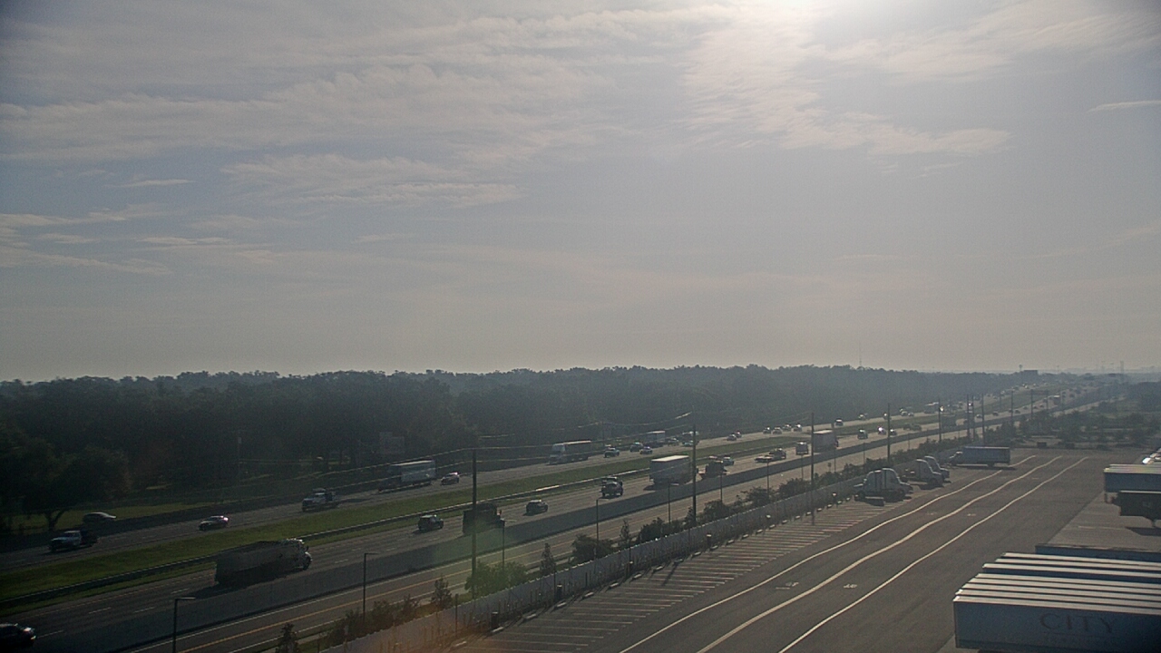 Thumbnail for current weather camera view from CITY Furniture in Plant City, Florida