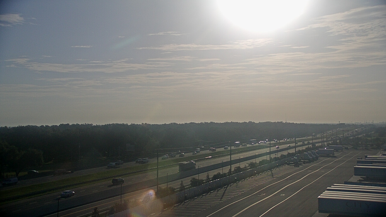 Thumbnail for current weather camera view from CITY Furniture in Plant City, Florida