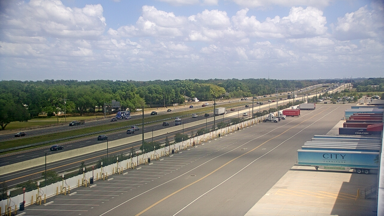 Thumbnail for current weather camera view from CITY Furniture in Plant City, Florida