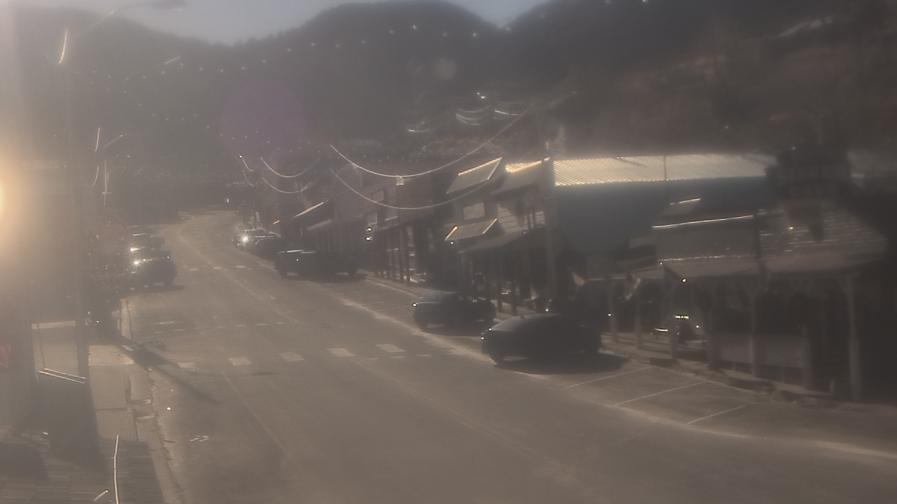 Thumbnail for current weather camera view from Overland Hotel in Pioche, Nevada