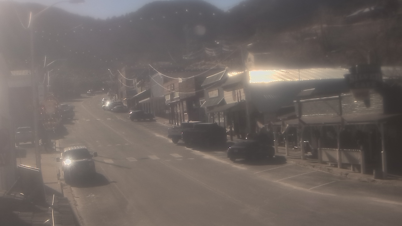 Thumbnail for current weather camera view from Overland Hotel in Pioche, Nevada