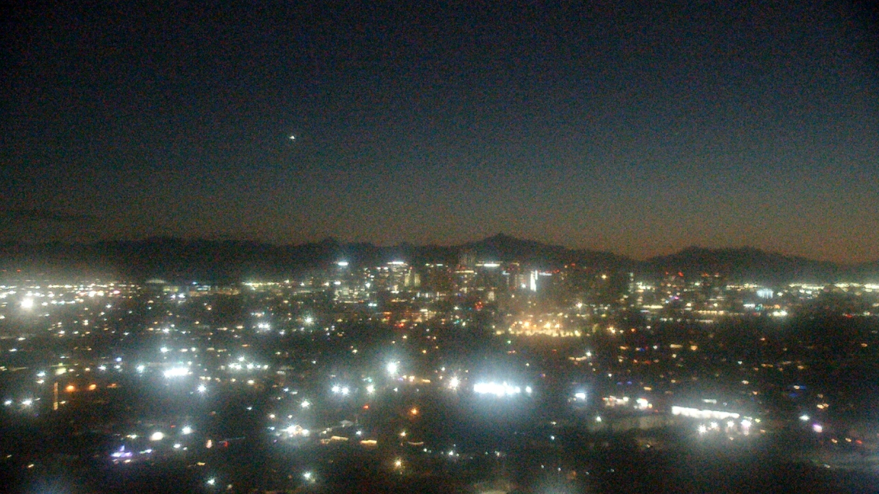 Thumbnail for current weather camera view from Phoenix Children`s Hospital in Phoenix, Arizona