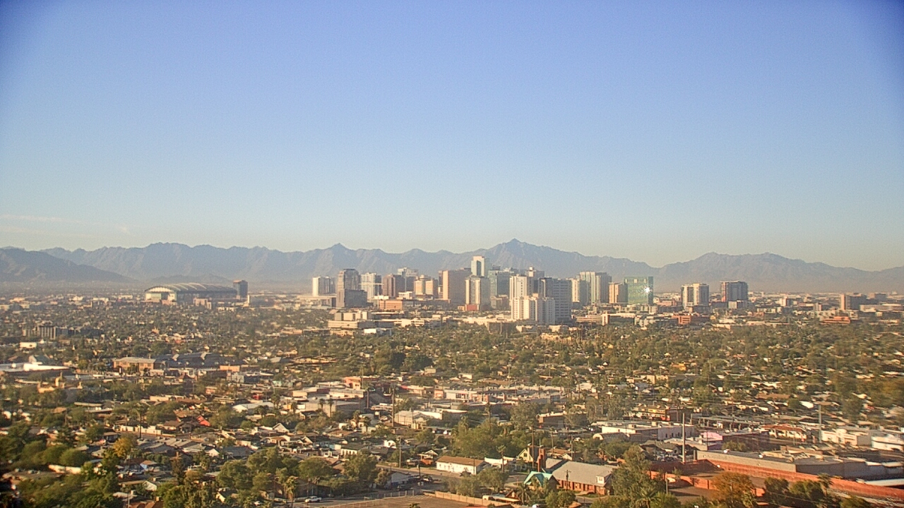 Thumbnail for current weather camera view from Phoenix Children`s Hospital in Phoenix, Arizona