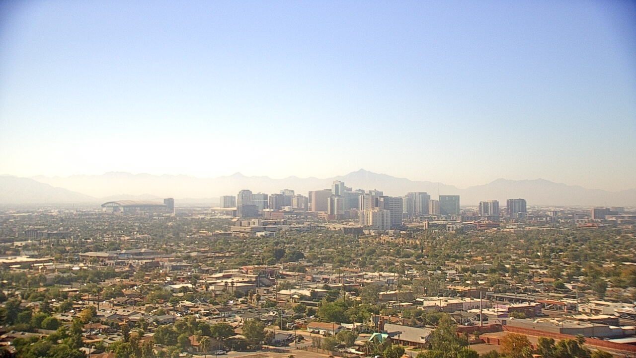 Thumbnail for current weather camera view from Phoenix Children`s Hospital in Phoenix, Arizona