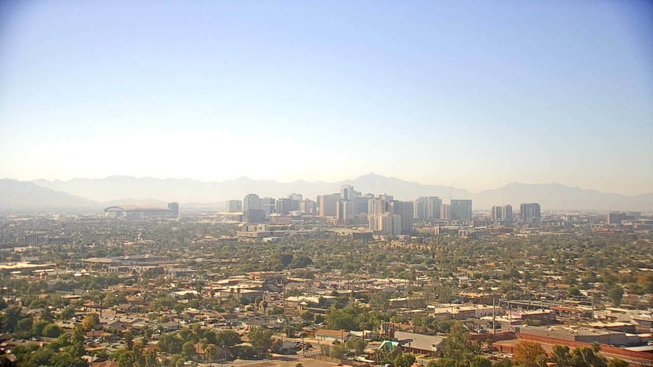 Thumbnail for current weather camera view from Phoenix Children`s Hospital in Phoenix, Arizona
