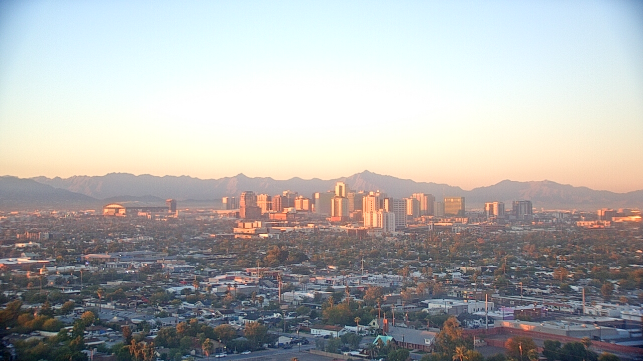 Thumbnail for current weather camera view from Phoenix Children`s Hospital in Phoenix, Arizona