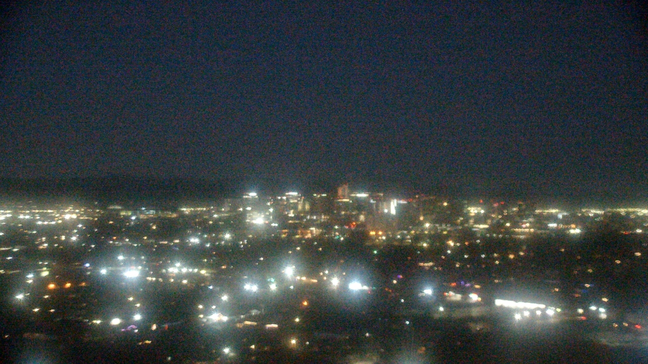 Thumbnail for current weather camera view from Phoenix Children`s Hospital in Phoenix, Arizona