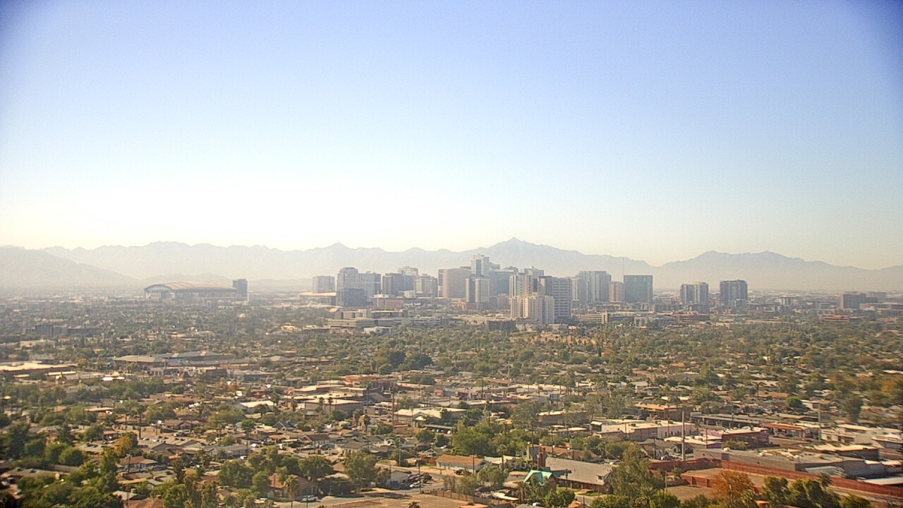 Thumbnail for current weather camera view from Phoenix Children`s Hospital in Phoenix, Arizona