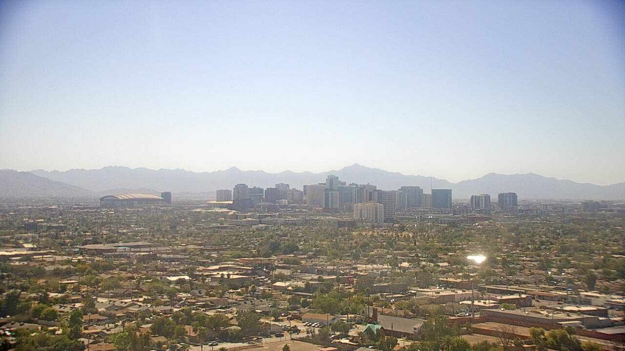 Thumbnail for current weather camera view from Phoenix Children`s Hospital in Phoenix, Arizona