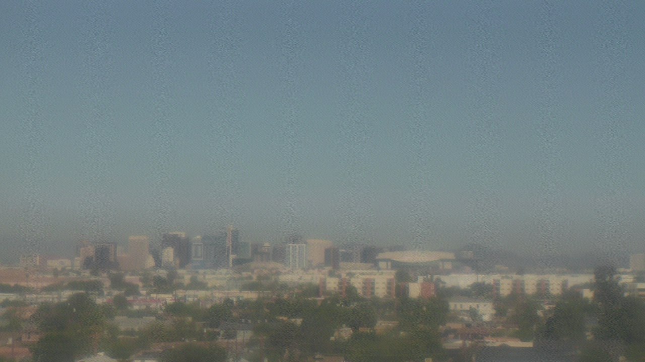 Thumbnail for current weather camera view from South Mountain High School in Phoenix, Arizona