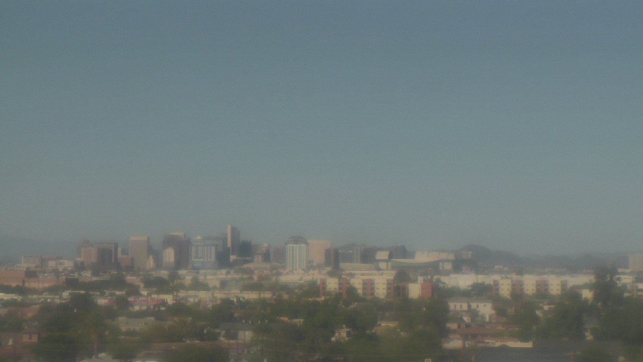 Thumbnail for current weather camera view from South Mountain High School in Phoenix, Arizona