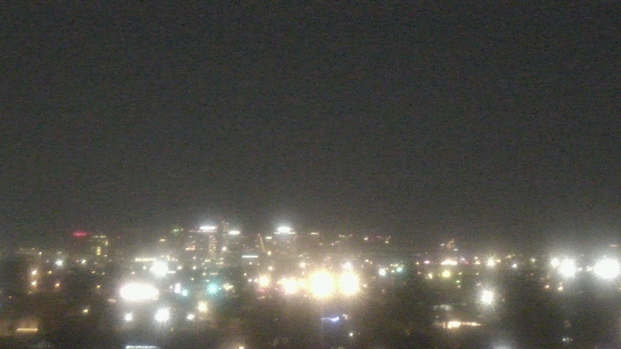 Thumbnail for current weather camera view from South Mountain High School in Phoenix, Arizona