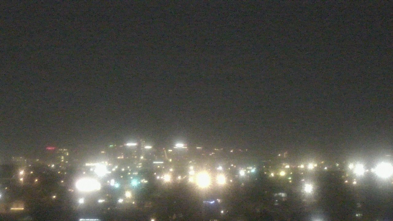 Thumbnail for current weather camera view from South Mountain High School in Phoenix, Arizona