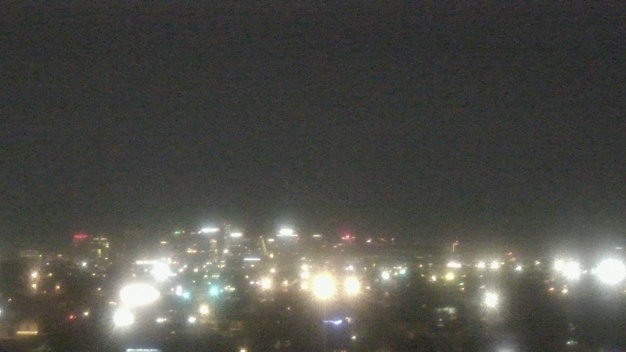 Thumbnail for current weather camera view from South Mountain High School in Phoenix, Arizona