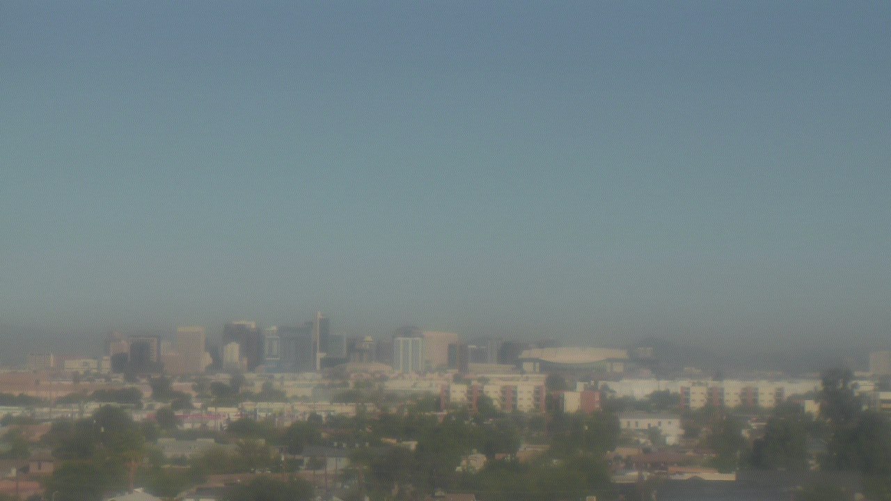 Thumbnail for current weather camera view from South Mountain High School in Phoenix, Arizona