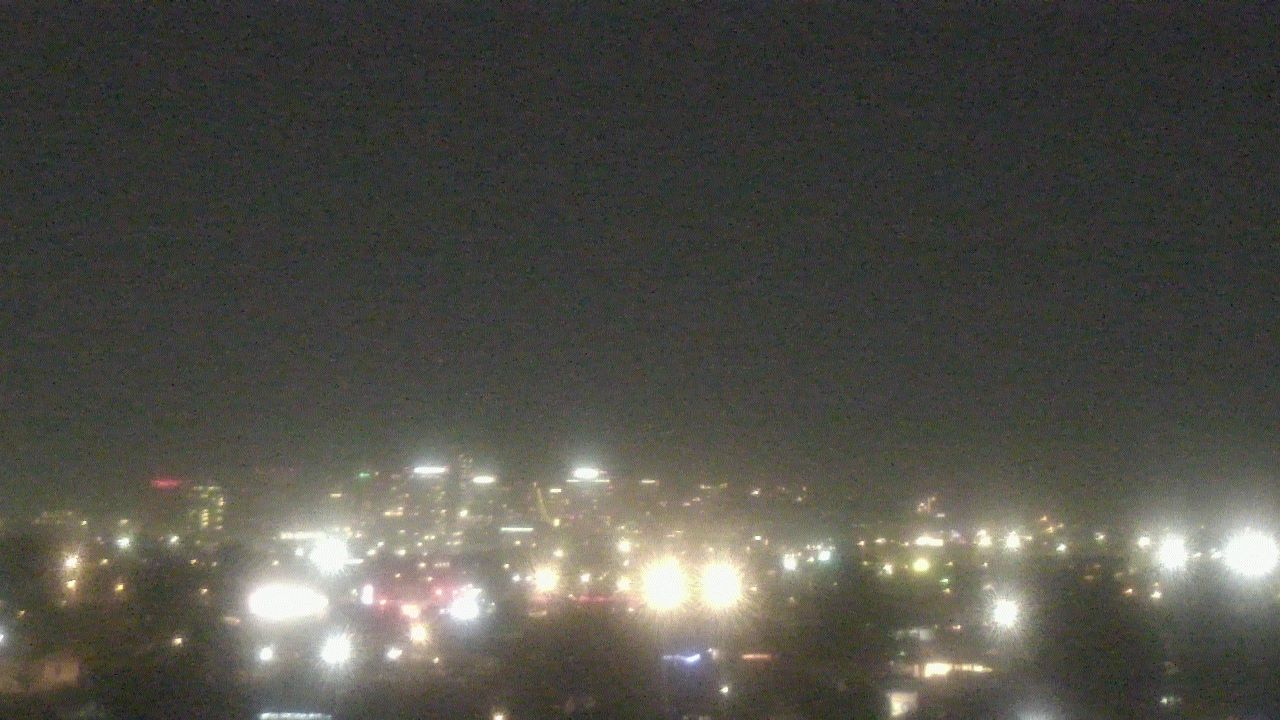 Thumbnail for current weather camera view from South Mountain High School in Phoenix, Arizona