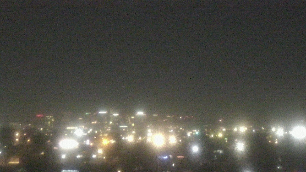 Thumbnail for current weather camera view from South Mountain High School in Phoenix, Arizona