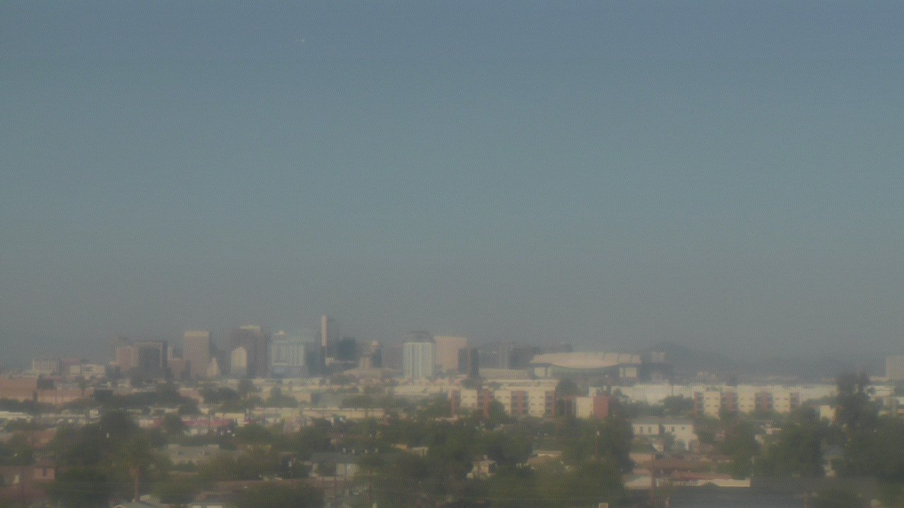 Thumbnail for current weather camera view from South Mountain High School in Phoenix, Arizona