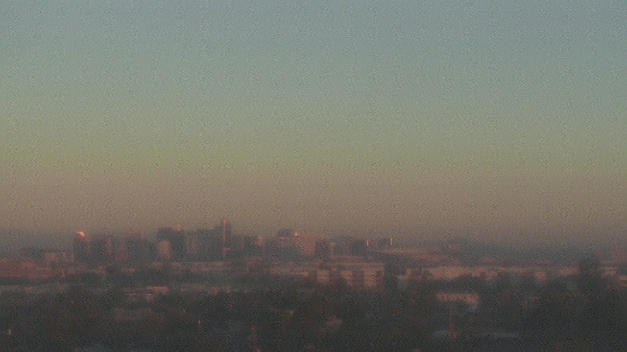 Thumbnail for current weather camera view from South Mountain High School in Phoenix, Arizona